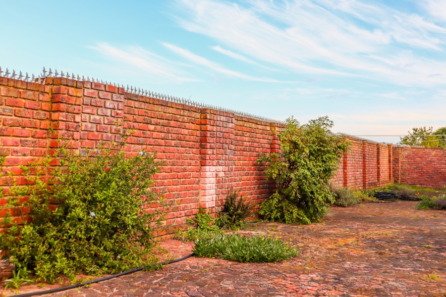 3 Bedroom Property for Sale in The Island Western Cape